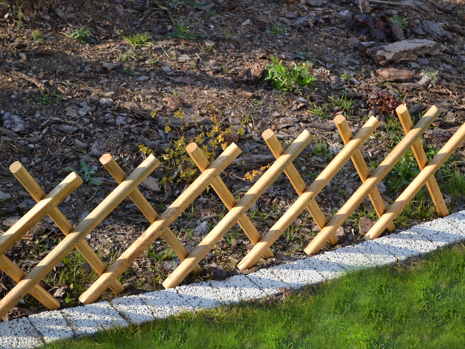 Steckzaun aus Holz Garten Zaun Beetumrandung 100x30 cm Beeteinfassung